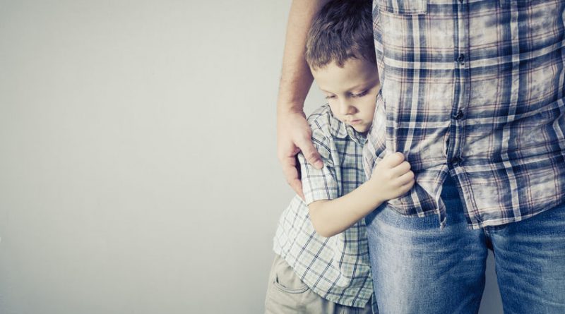 peur enfant avec son papa