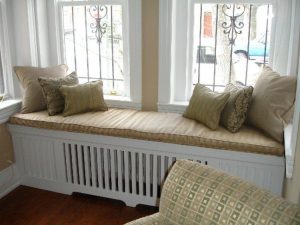 radiateur caché avec une banquette