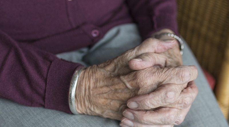 téléassistance personne âgée