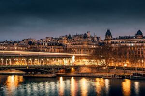 nuit insolite à Paris