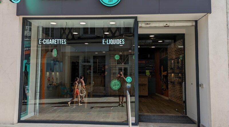 petit vapoteur bourges